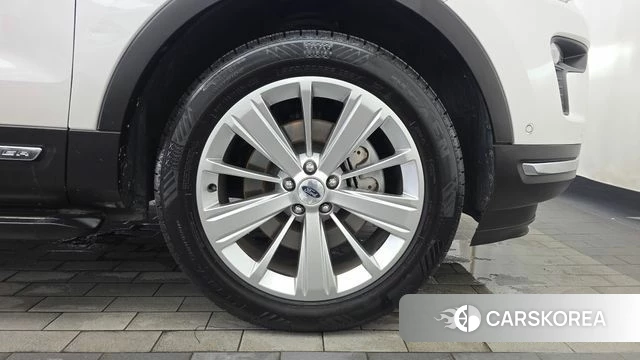 Ford Explorer id 4551678 из Кореи 13
