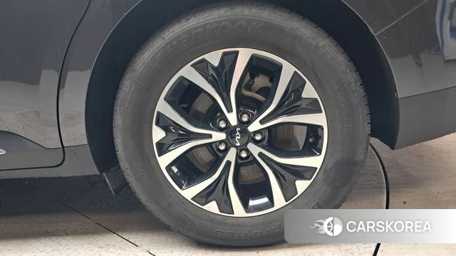 Kia Carnival 4th generation id 4608122 из Кореи 13