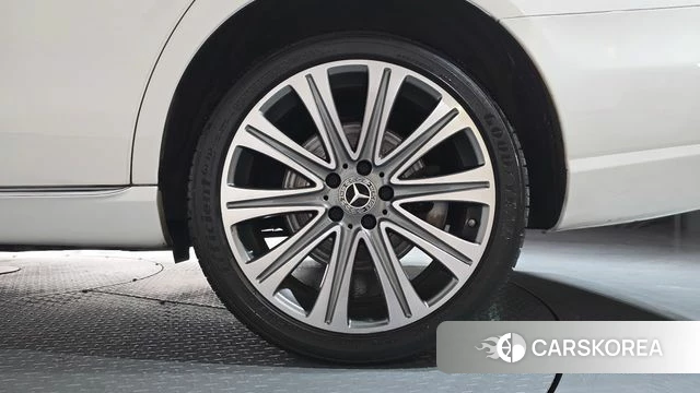 Mercedes-Benz E-Class W213 id 4670707 из Кореи 13