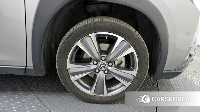 Lexus UX300e id 4316208 из Кореи 13