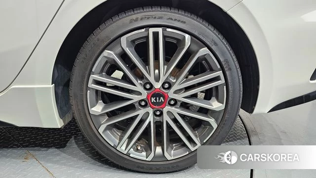 Kia Come New K3 id 4620068 из Кореи 13