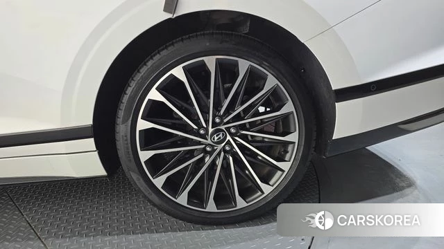 Hyundai Grandeur Hybrid (GN7) id 4480721 из Кореи 13