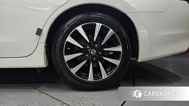 Nissan Altima id 4356989 из Кореи 13