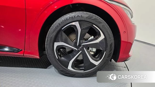 Kia EV6 id 4631484 из Кореи 13