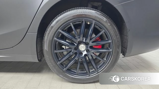 Maserati Ghibli id 4377535 из Кореи 13