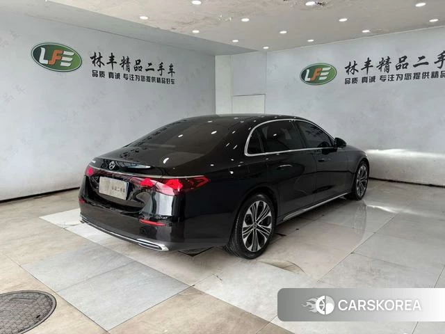 Mercedes-Benz E-class id 4259137 из Китая 13