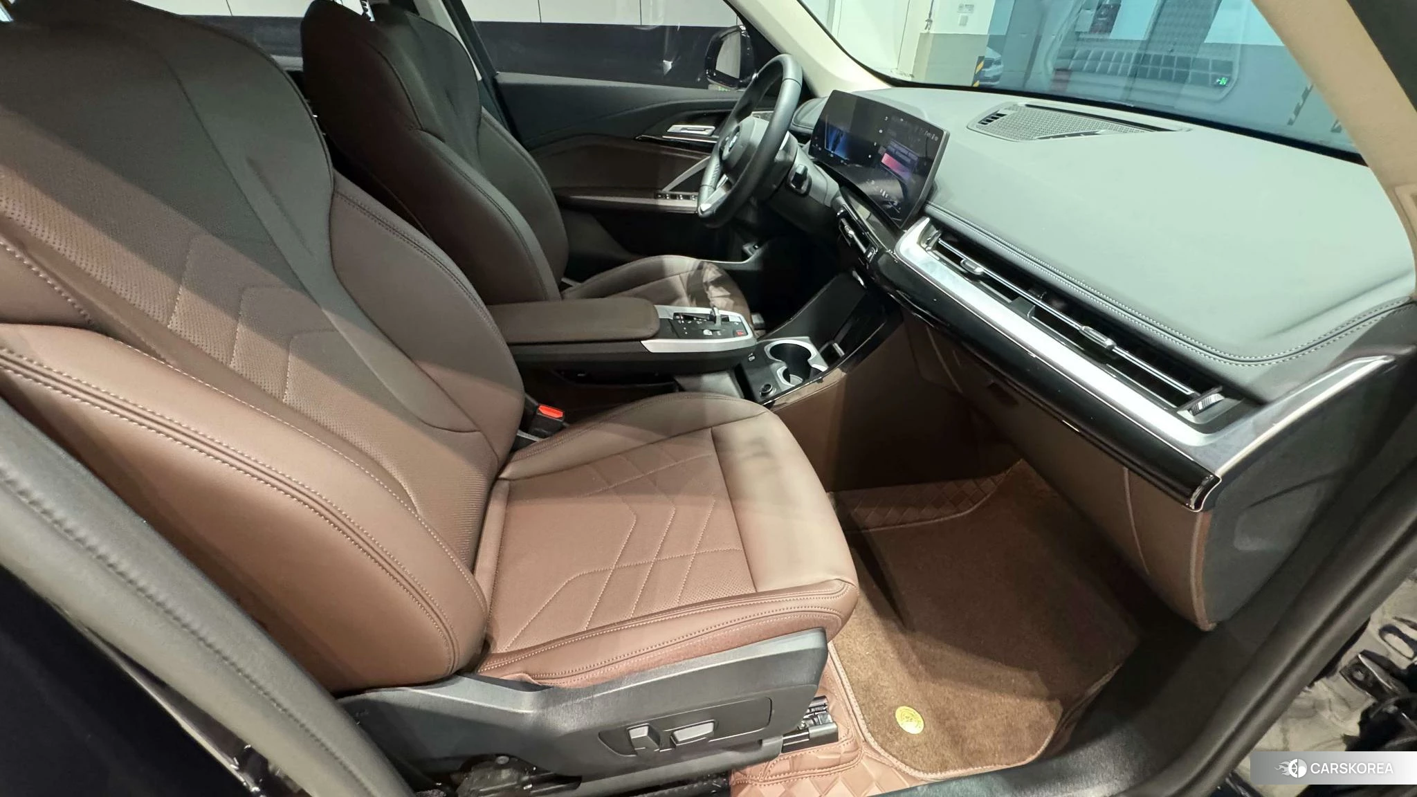 BMW X1 id 4485328 из Китая 13