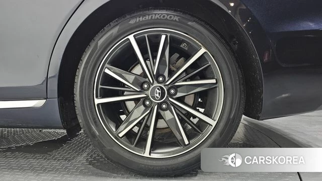 Hyundai The New Grandeur IG id 4619902 из Кореи 13