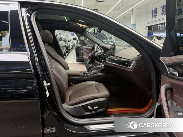 BMW 5 series id 4307377 из Китая 13