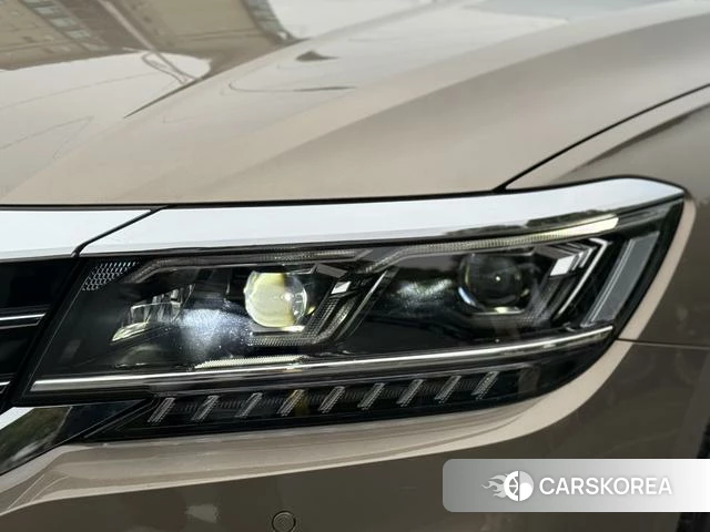 Volkswagen Passat id 4259131 из Китая 13