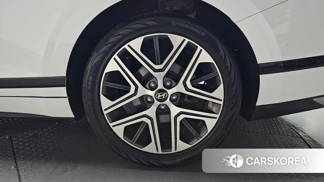 Hyundai Grandeur Hybrid (GN7) id 4354735 из Кореи 13