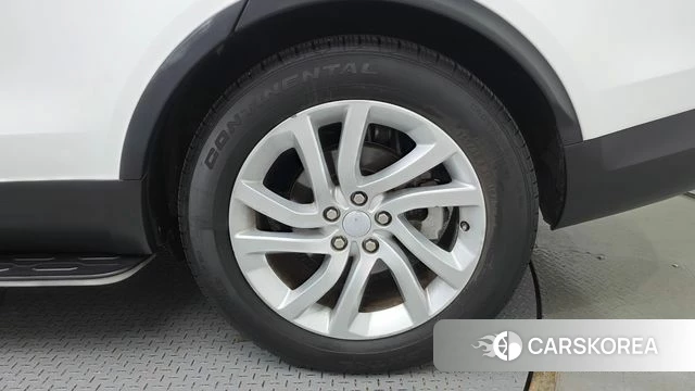 Land Rover Discovery 5 id 4390537 из Кореи 13