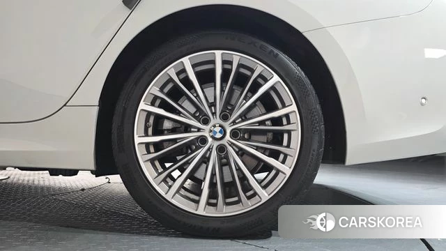 BMW 3 Series (G20) id 4651256 из Кореи 13