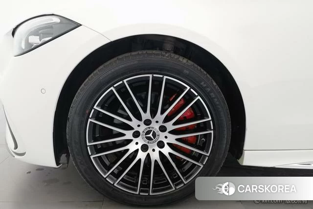 Mercedes-Benz Class C id 4279211 из Китая 13