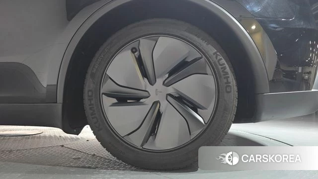 Tesla Model Y id 4719680 из Кореи 13