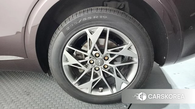 Genesis GV70 id 4562348 из Кореи 13
