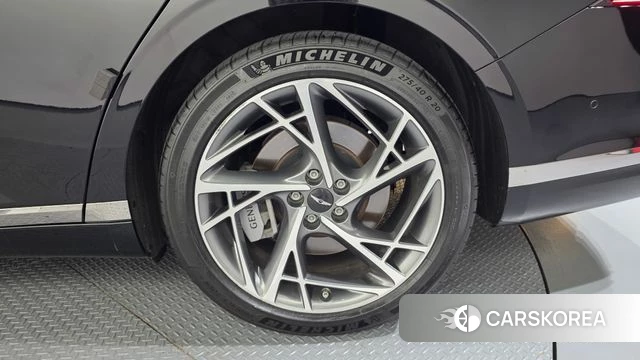 Genesis G90 (RS4) id 4423117 из Кореи 13
