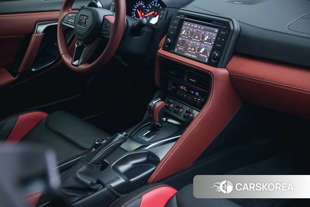 Nissan GT-R id 4333928 из Китая 13