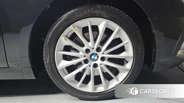 BMW 1 Series (F40) id 4900167 из Кореи 13