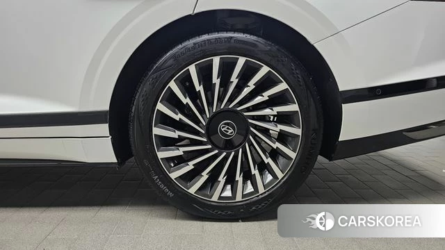Hyundai Grandeur Hybrid (GN7) id 4682107 из Кореи 13