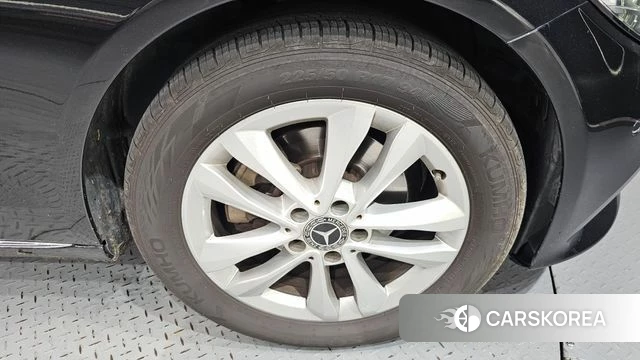 Mercedes-Benz C-Class W205 id 4794338 из Кореи 13