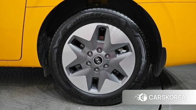 Hyundai Staria id 4349344 из Кореи 13