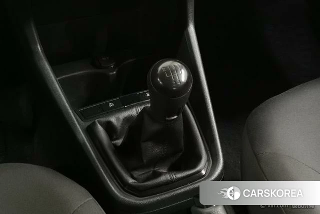 Volkswagen Santana id 4279256 из Китая 13