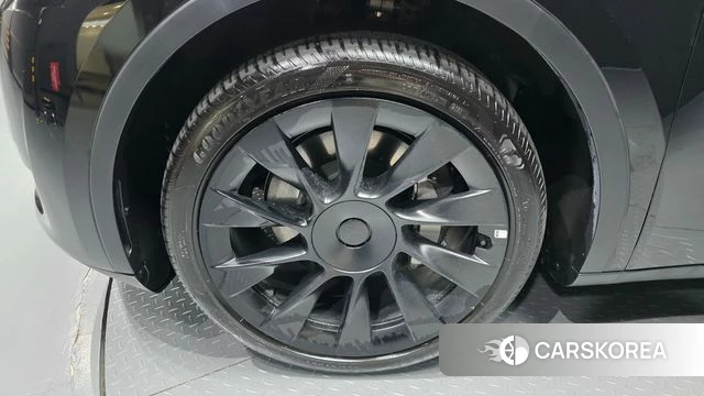 Tesla Model Y id 4834651 из Кореи 13