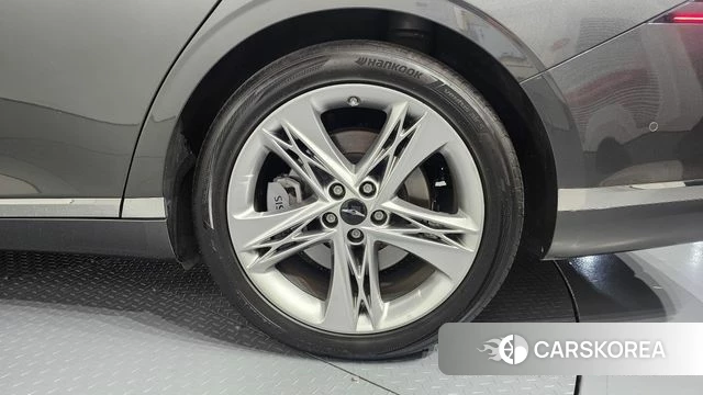 Genesis G90 (RS4) id 4395449 из Кореи 13