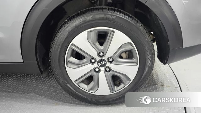 Kia The New Niro id 4586790 из Кореи 13