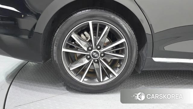 Hyundai The New Grandeur IG id 4750284 из Кореи 13