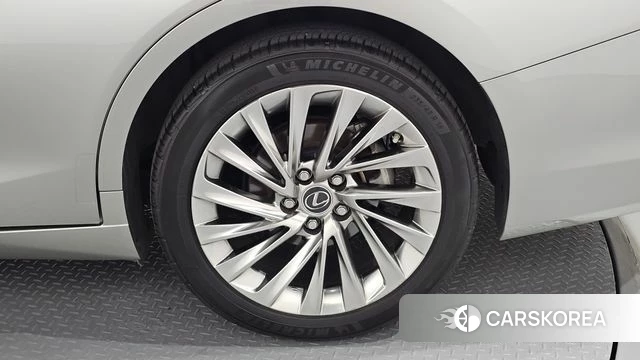 Lexus ES300h 7th generation id 4763198 из Кореи 13
