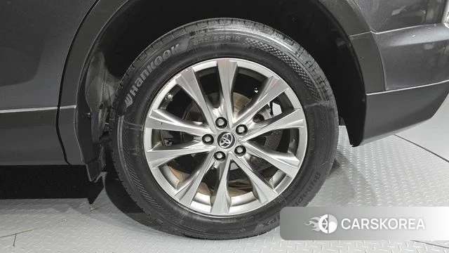 Toyota RAV4 id 4543452 из Кореи 13