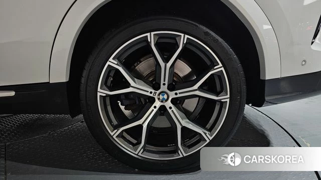 BMW X6 (G06) id 4562384 из Кореи 13