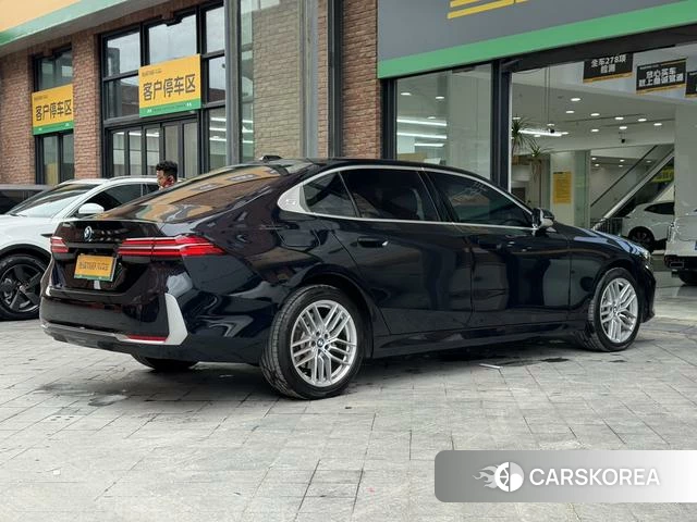 BMW 5 series id 4271879 из Китая 13