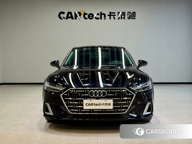 Audi A7L id 3849801 из Китая 13