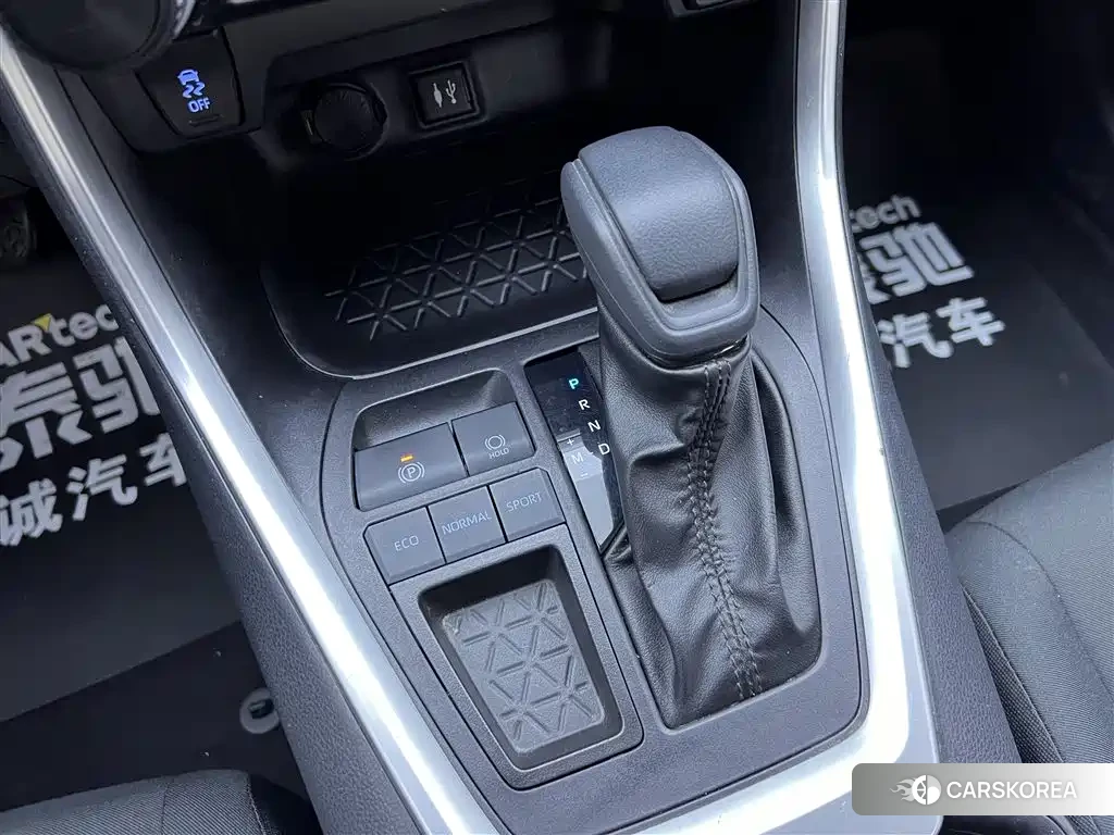 Toyota Wildlander id 4548213 из Китая 13