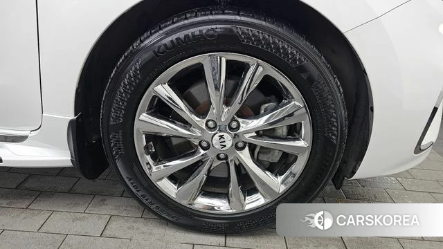 Kia The New Carnival id 4551653 из Кореи 13