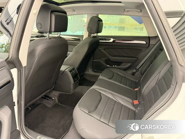Volkswagen CC id 4298318 из Китая 13
