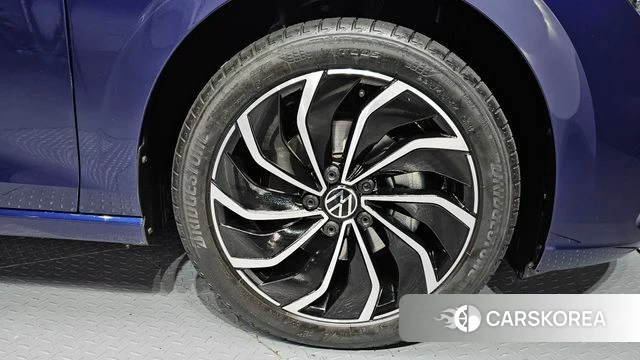 Volkswagen Golf 8th Generation id 4292793 из Кореи 13