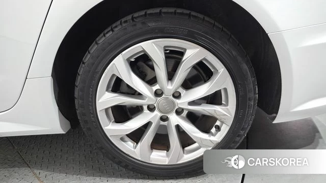 Audi New A6 id 4536479 из Кореи 13