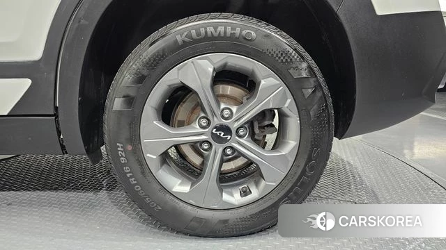 Kia Seltos id 4186676 из Кореи 13