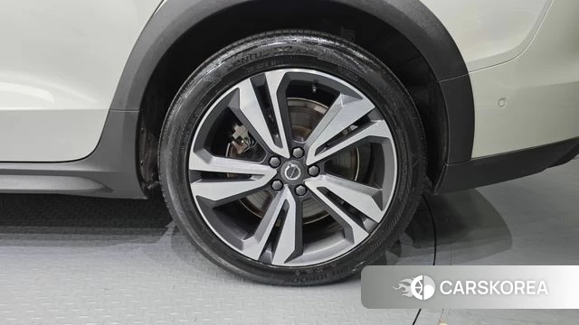 Volvo V60 Cross-Country 2nd Generation id 4557331 из Кореи 13