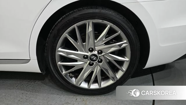 Hyundai The New Grandeur IG id 4390014 из Кореи 13