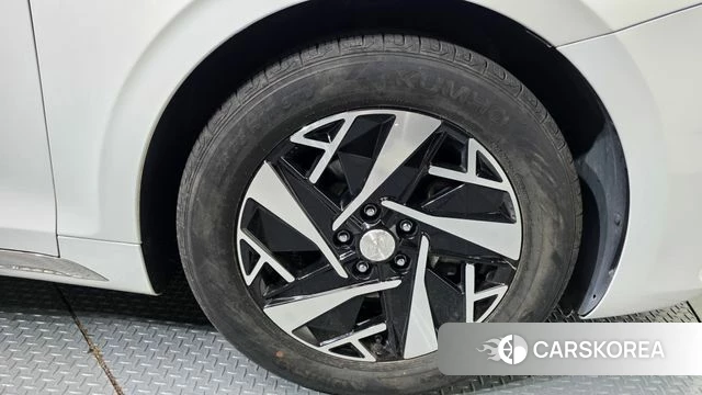 Hyundai The New Grandeur IG Hybrid id 4303575 из Кореи 13