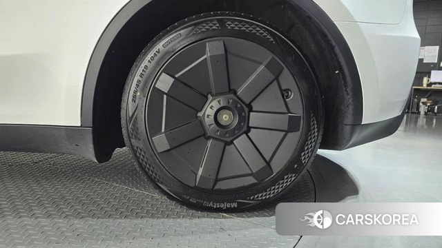 Tesla Model Y id 4739827 из Кореи 13