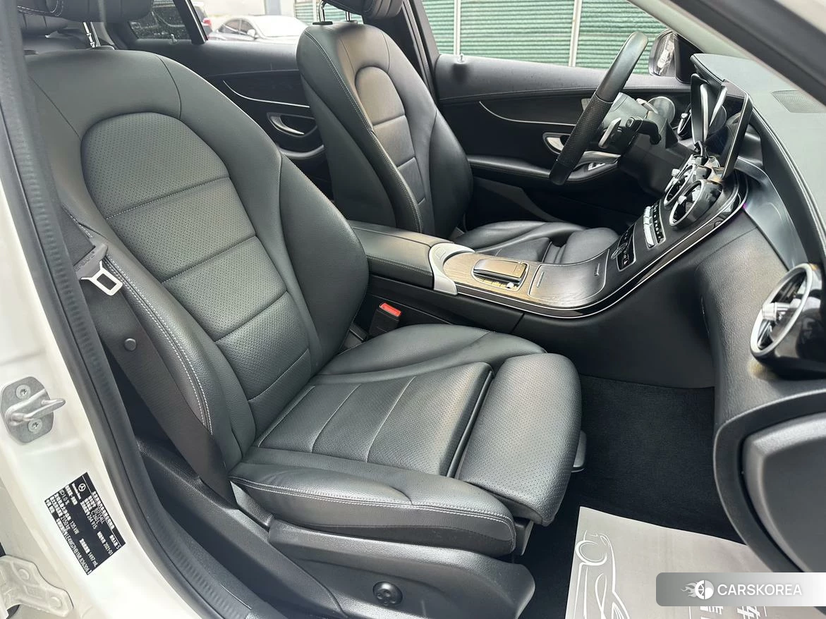 Mercedes-Benz Class C id 4420466 из Китая 13