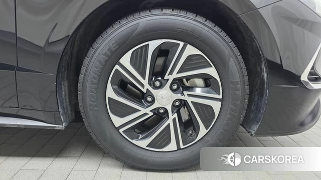 Hyundai Sonata Hybrid (DN8) id 4572100 из Кореи 13