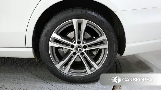 Mercedes-Benz E-Class W213 id 4414528 из Кореи 13