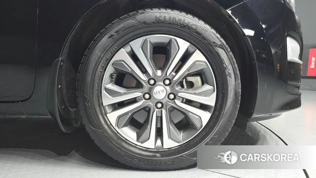Kia The New Carnival id 4536266 из Кореи 13